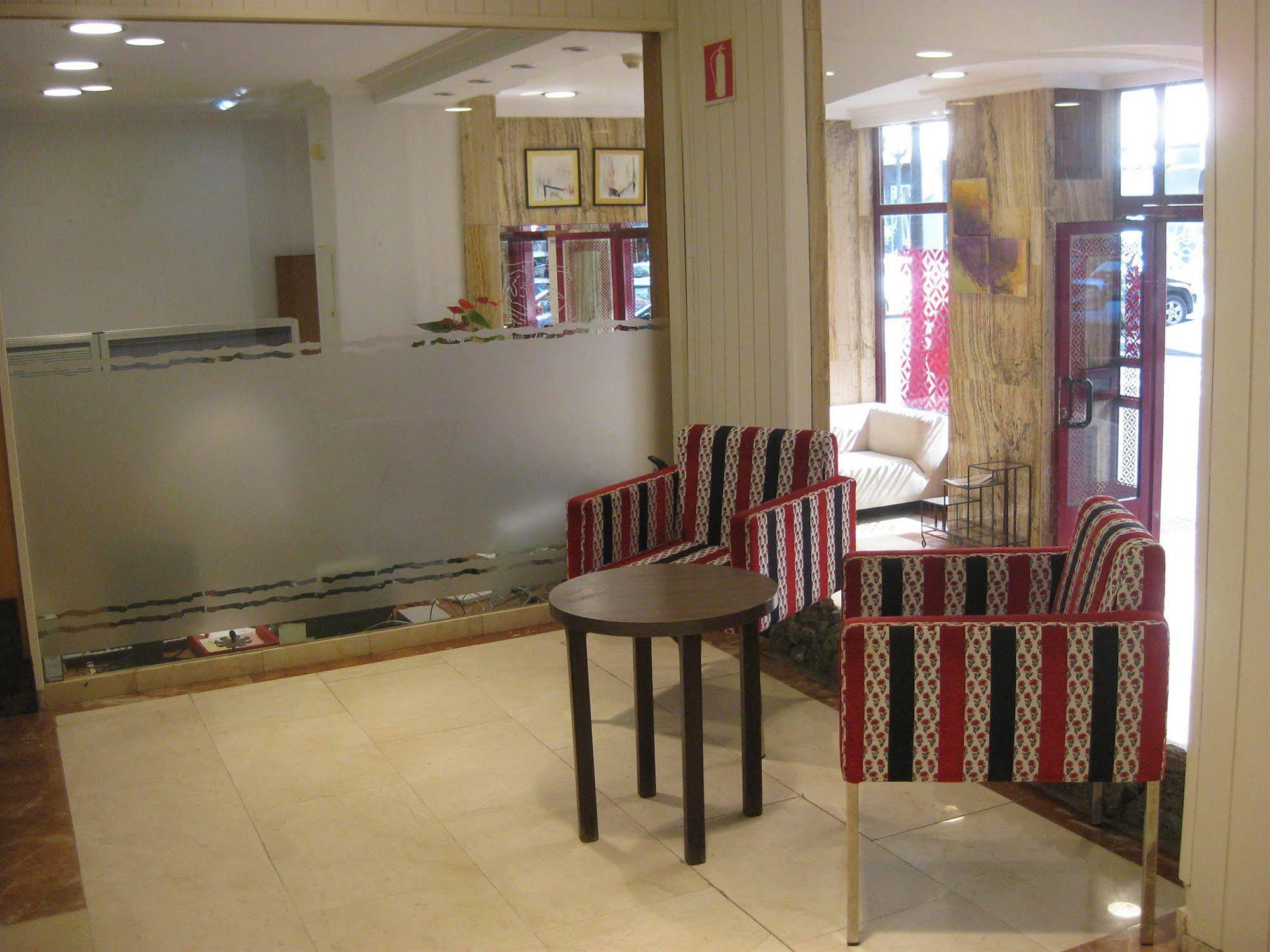 Hotel Acebos Azabache Gijón Dış mekan fotoğraf